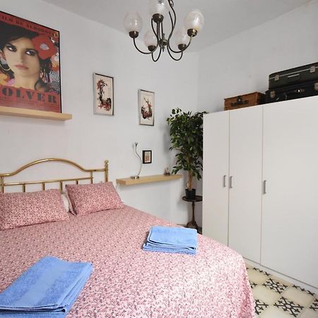 Habitacion En Centro Historico Malaga Ngoại thất bức ảnh