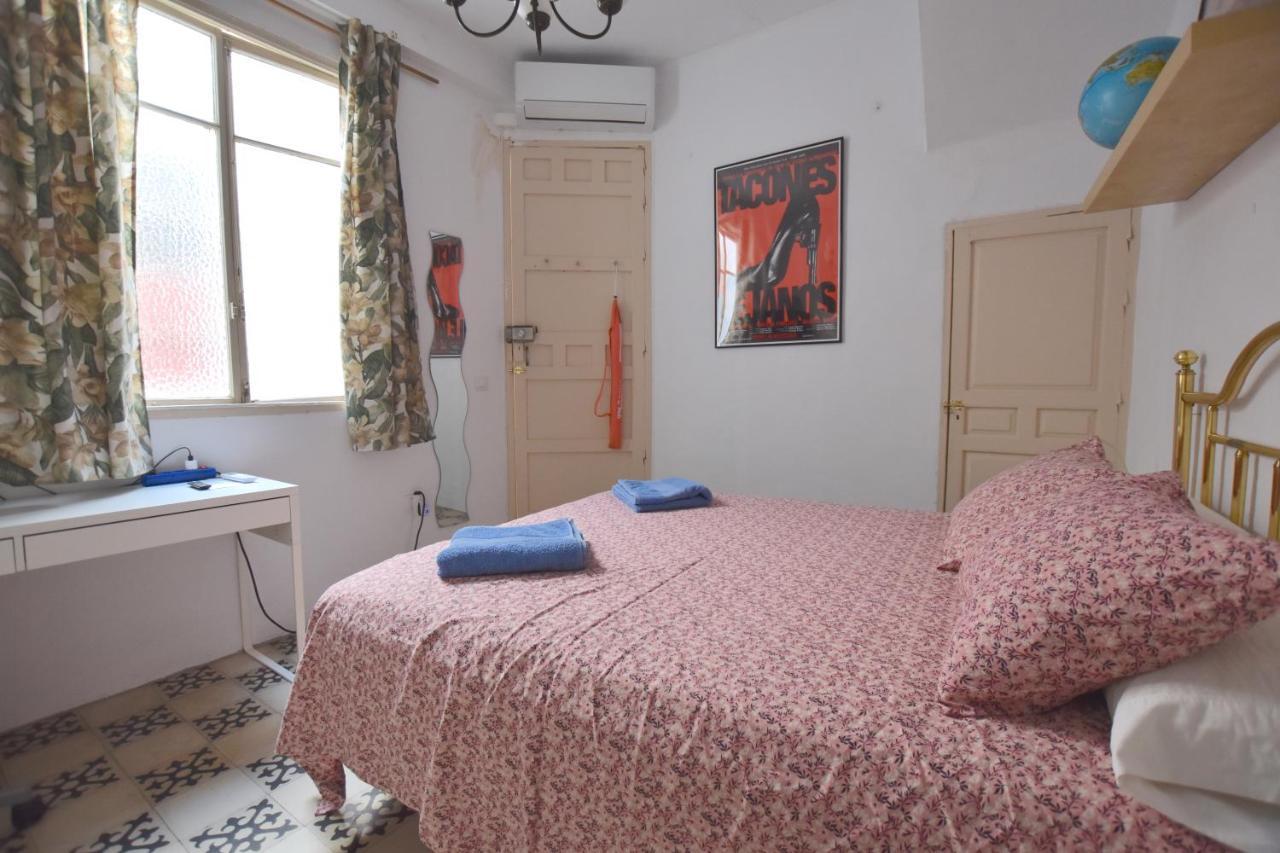 Habitacion En Centro Historico Malaga Ngoại thất bức ảnh