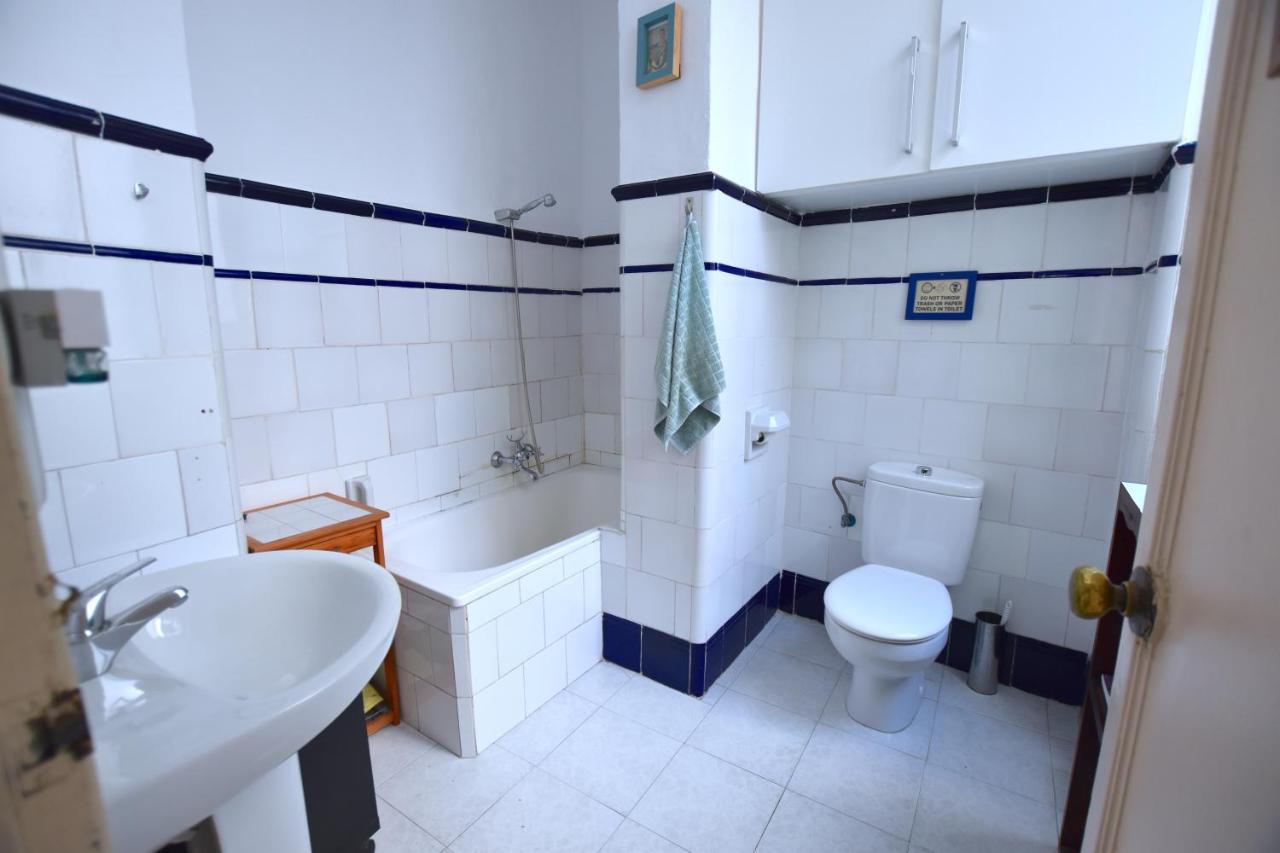 Habitacion En Centro Historico Malaga Ngoại thất bức ảnh